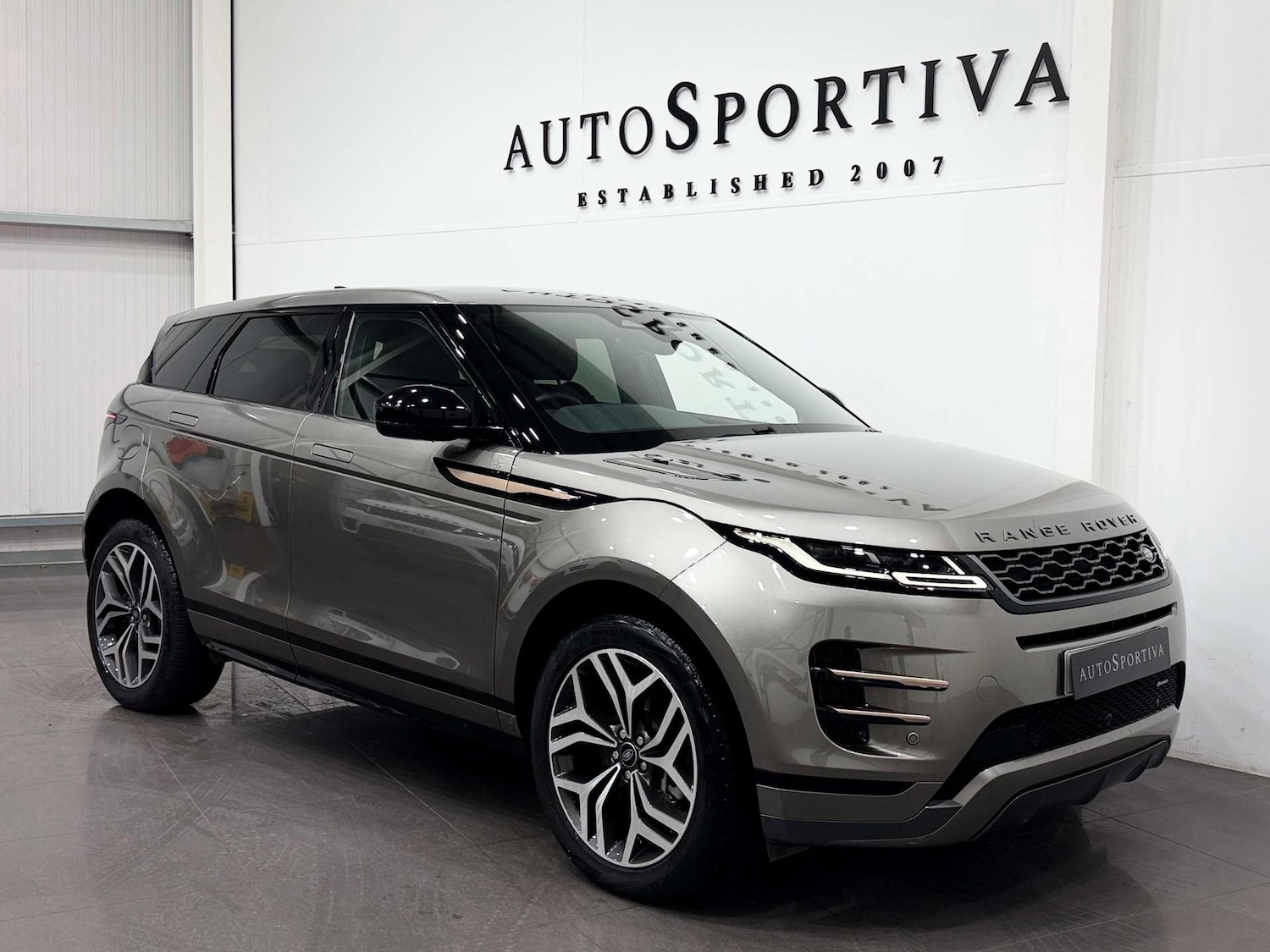 Used Land Rover Range Rover Evoque 2021 for sale - 76739858: Photo 8