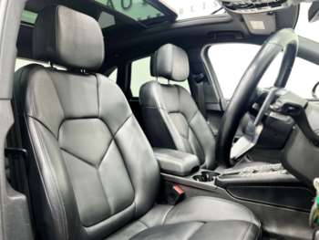 Used Porsche Macan 2020 for sale - 75005896: Photo