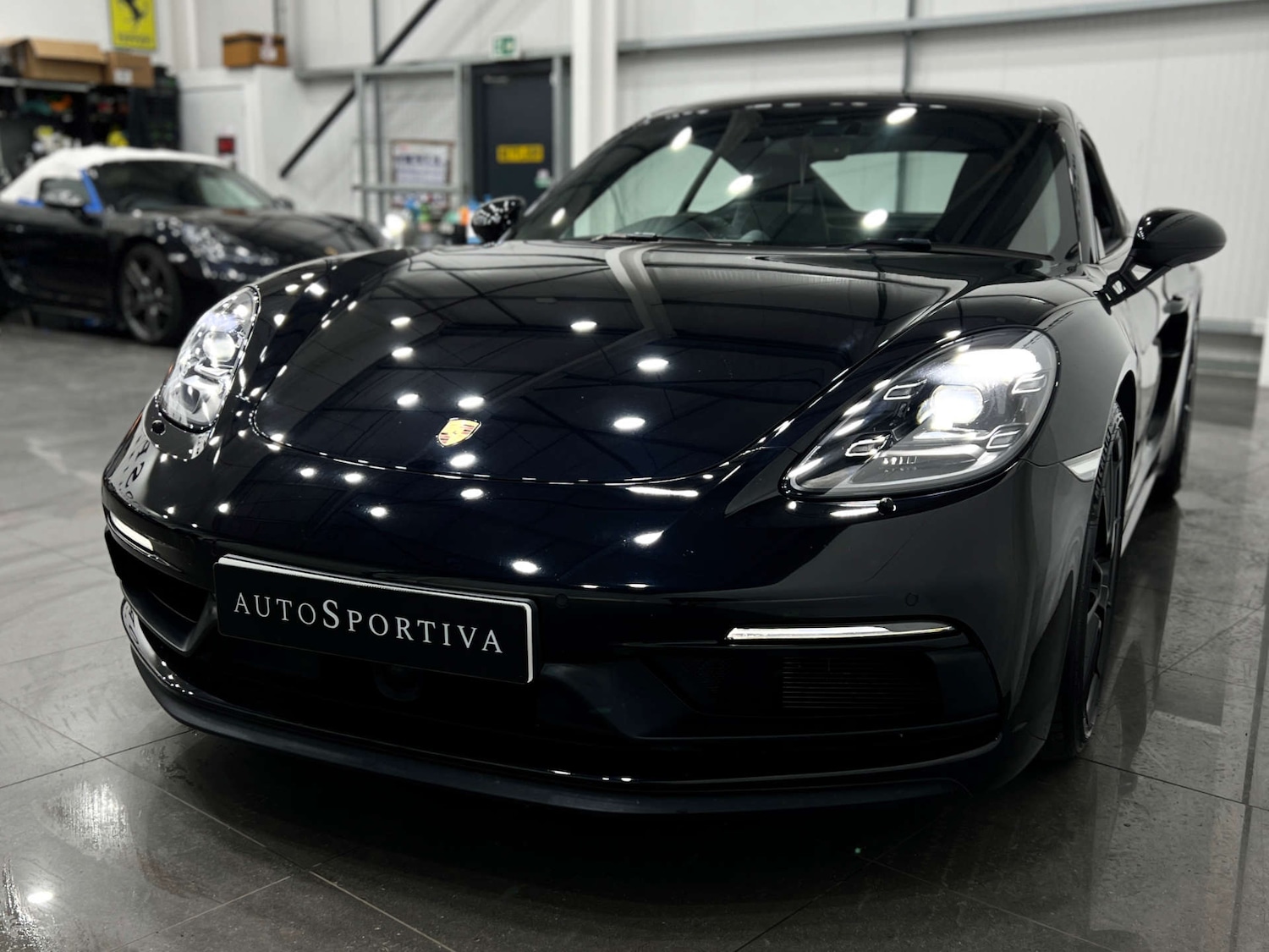 Used Porsche Cayman 2021 for sale - 77833841: Photo 13