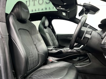 Used Aston Martin DBX 2021 for sale - 75423645: Photo