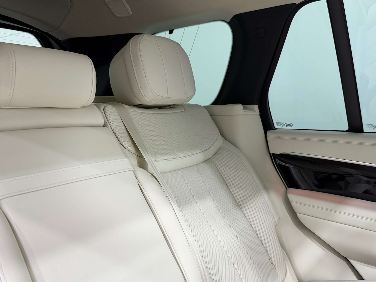 Used Land Rover Range Rover 2023 for sale - 77833952: Photo 17