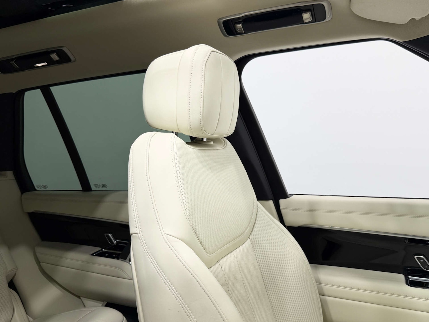 Used Land Rover Range Rover 2023 for sale - 77833952: Photo 39