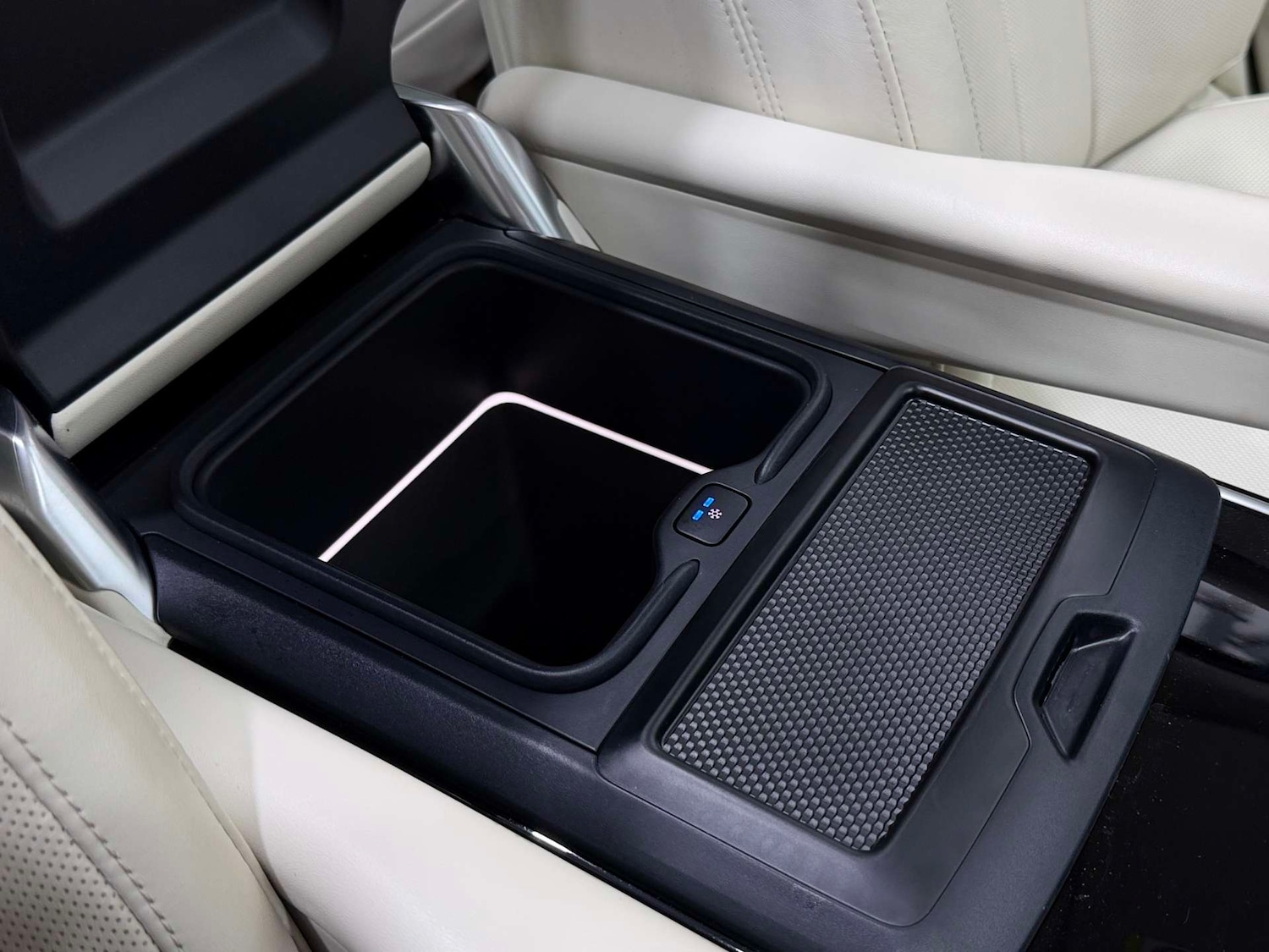 Used Land Rover Range Rover 2023 for sale - 77833952: Photo 42