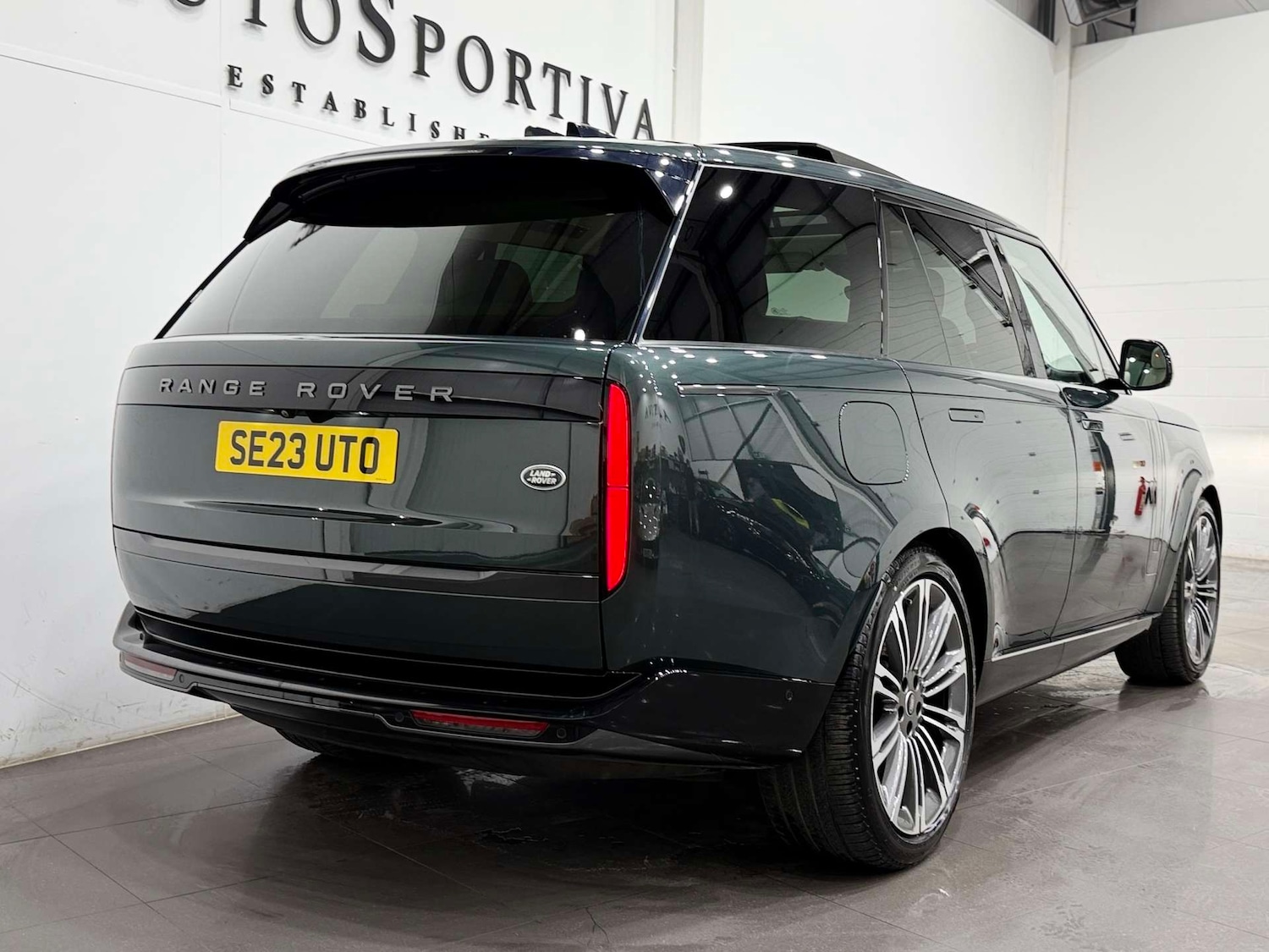 Used Land Rover Range Rover 2023 for sale - 77833952: Photo 6