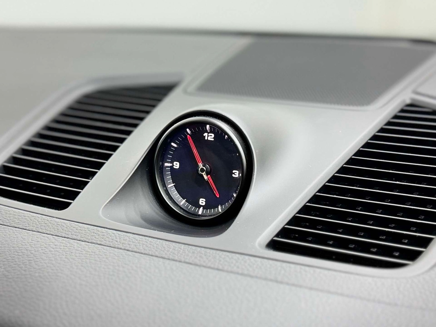 Used Porsche Cayenne 2022 for sale - 77833863: Photo 49