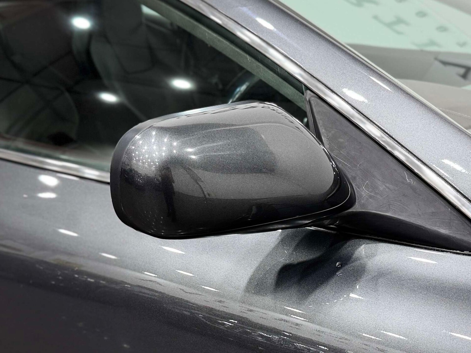 Used Aston Martin DB9 2004 for sale - 77833846: Photo 23