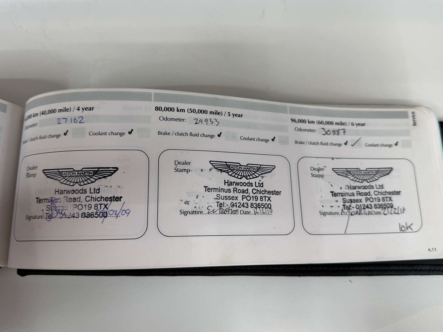 Used Aston Martin DB9 2004 for sale - 77833846: Photo 45