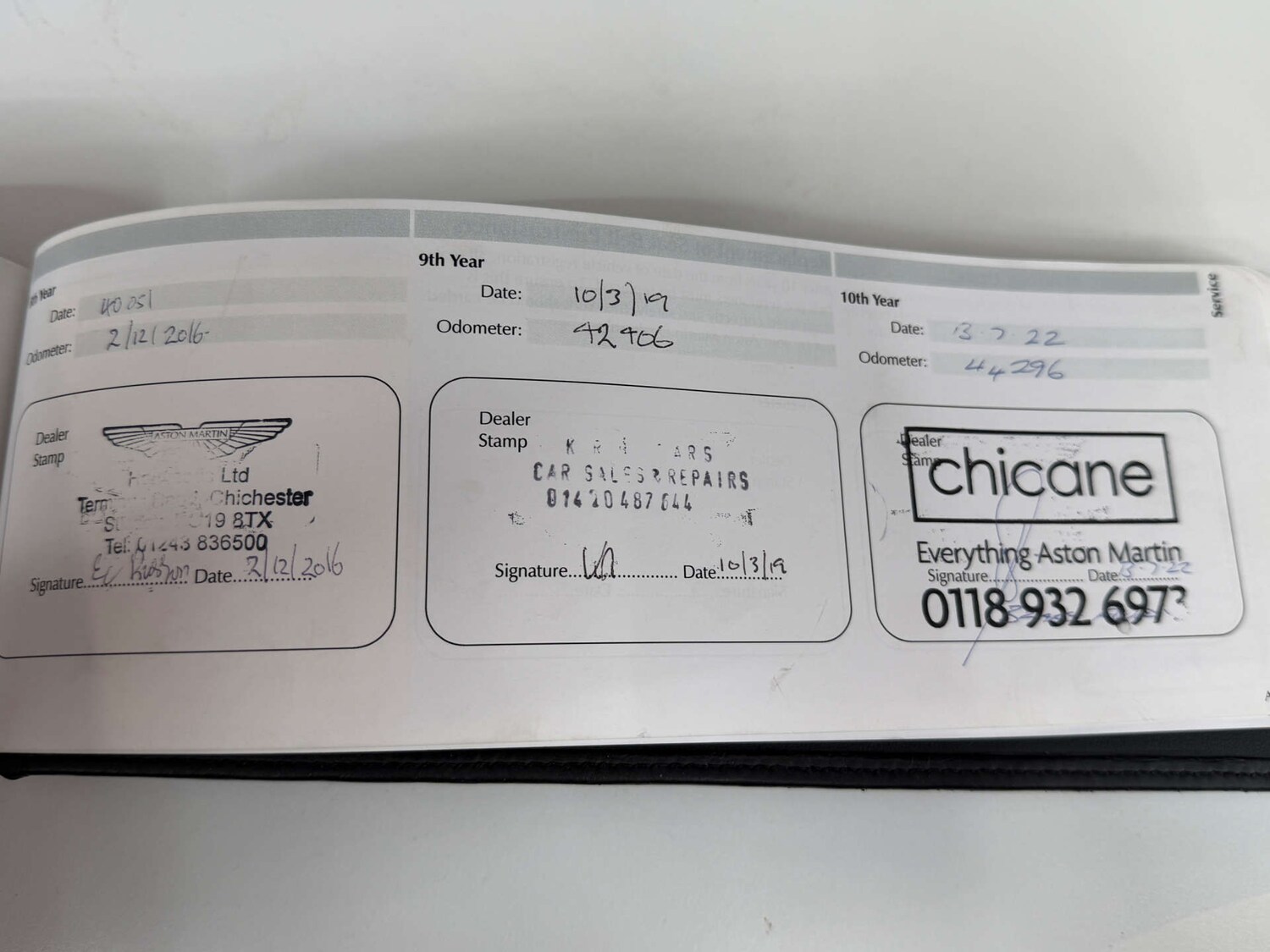 Used Aston Martin DB9 2004 for sale - 77833846: Photo 49