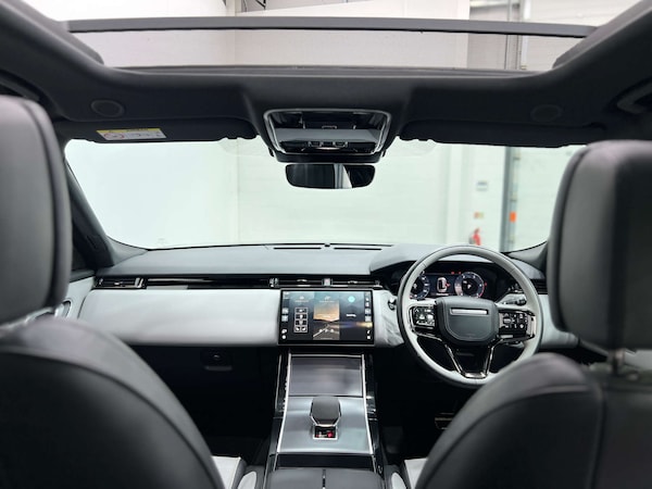 Used Land Rover Range Rover Velar 2023 for sale - 76277637: Photo 19
