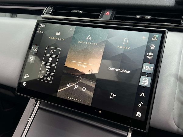Used Land Rover Range Rover Velar 2023 for sale - 76277637: Photo 43