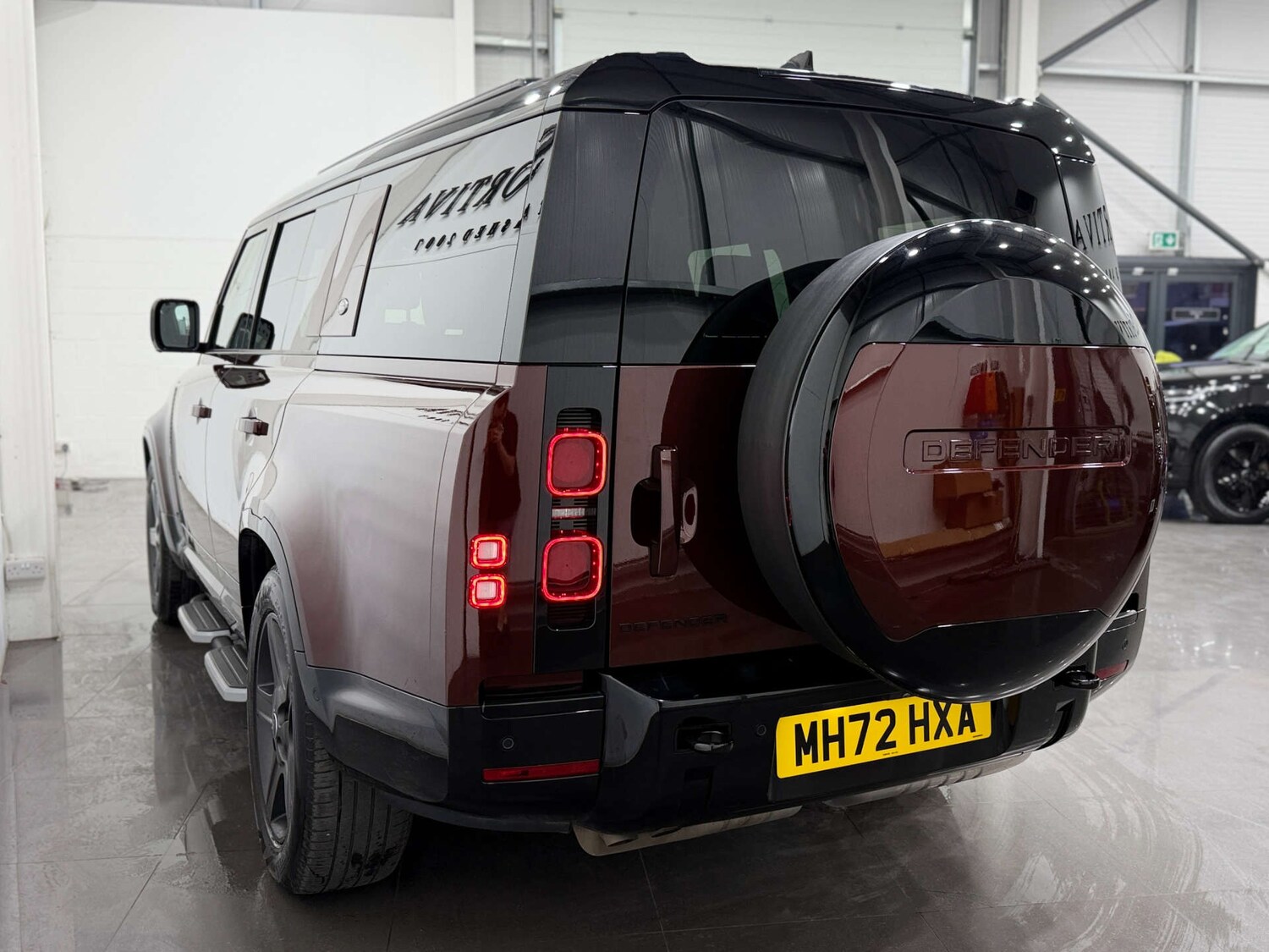 Used Land Rover Defender 2023 for sale - 77920638: Photo 10