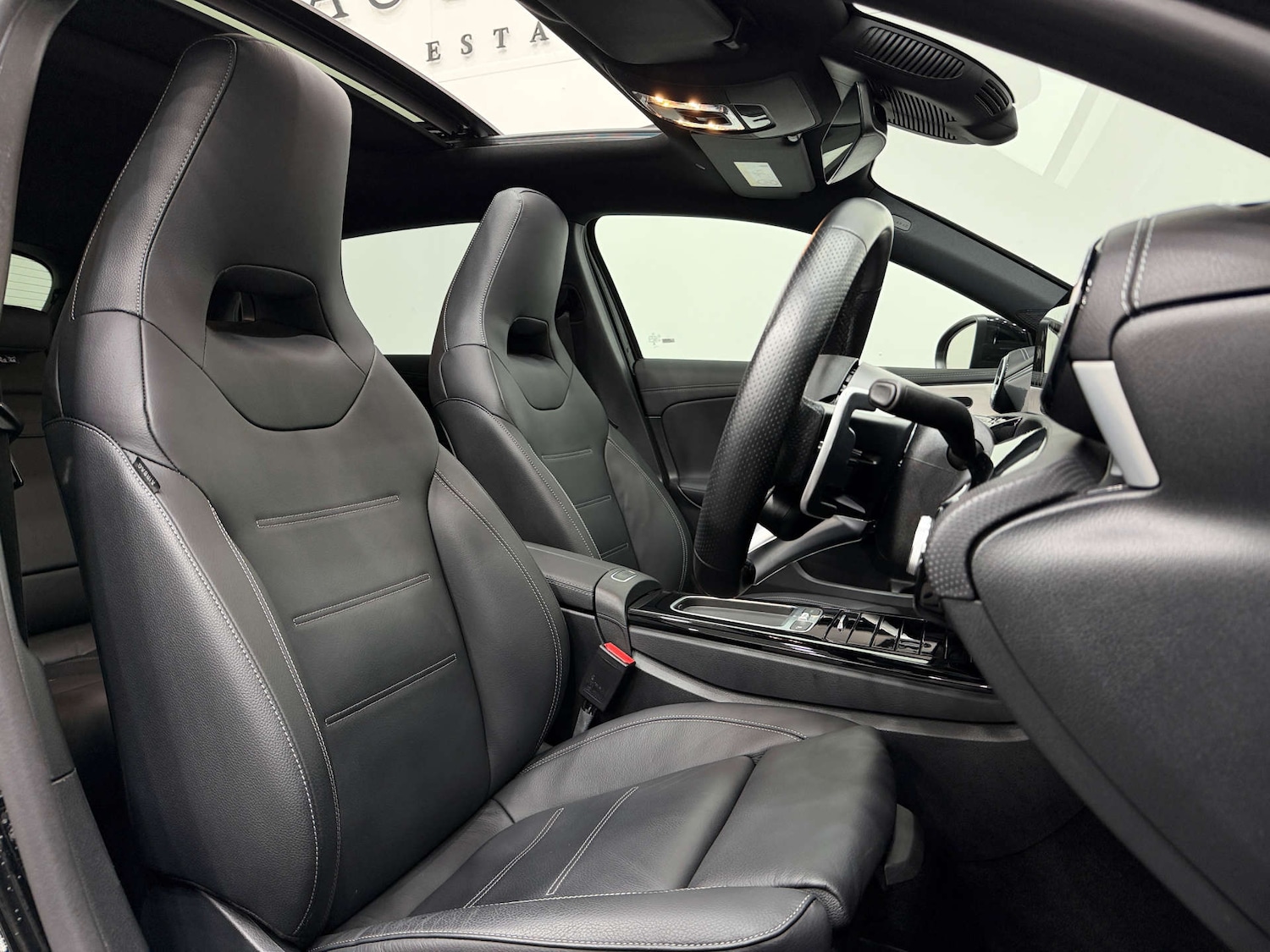 Used Mercedes-Benz A-Class 2023 for sale - 77833904: Photo 2