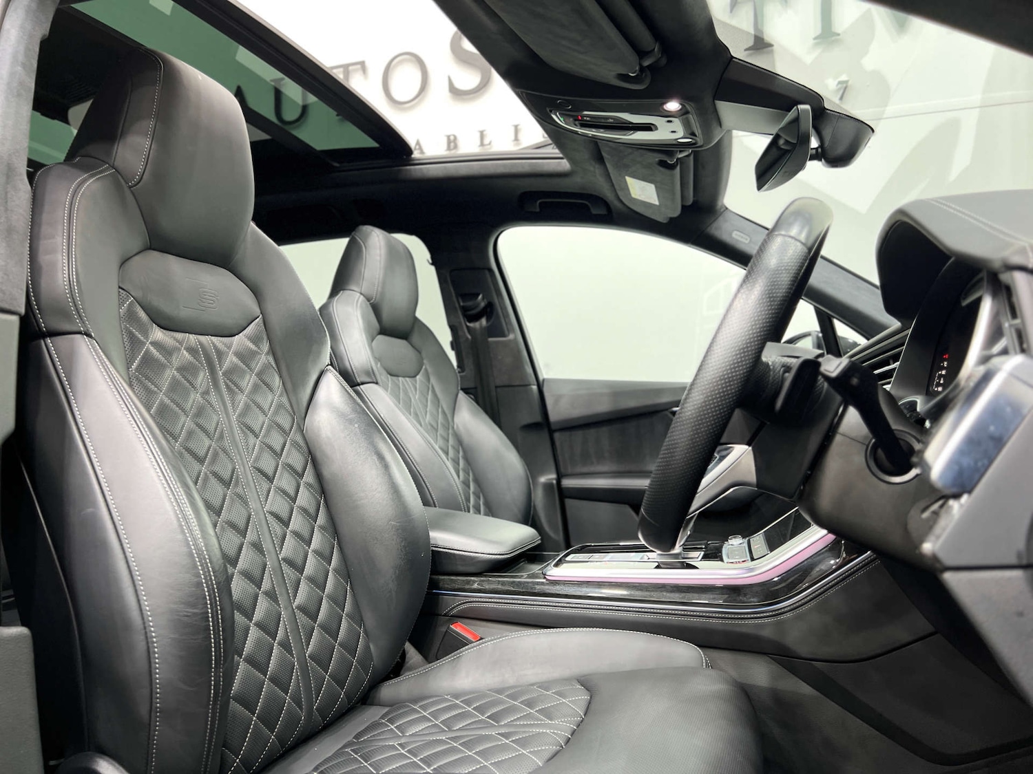 Used Audi Q7 2023 for sale - 76068167: Photo 2