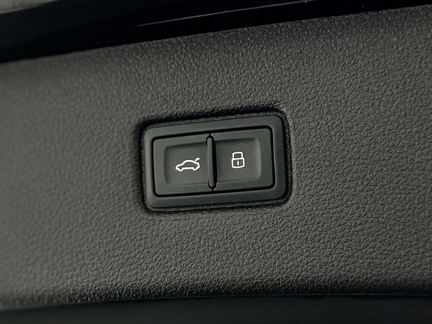 Used Audi Q7 2023 for sale - 76068167: Photo 32
