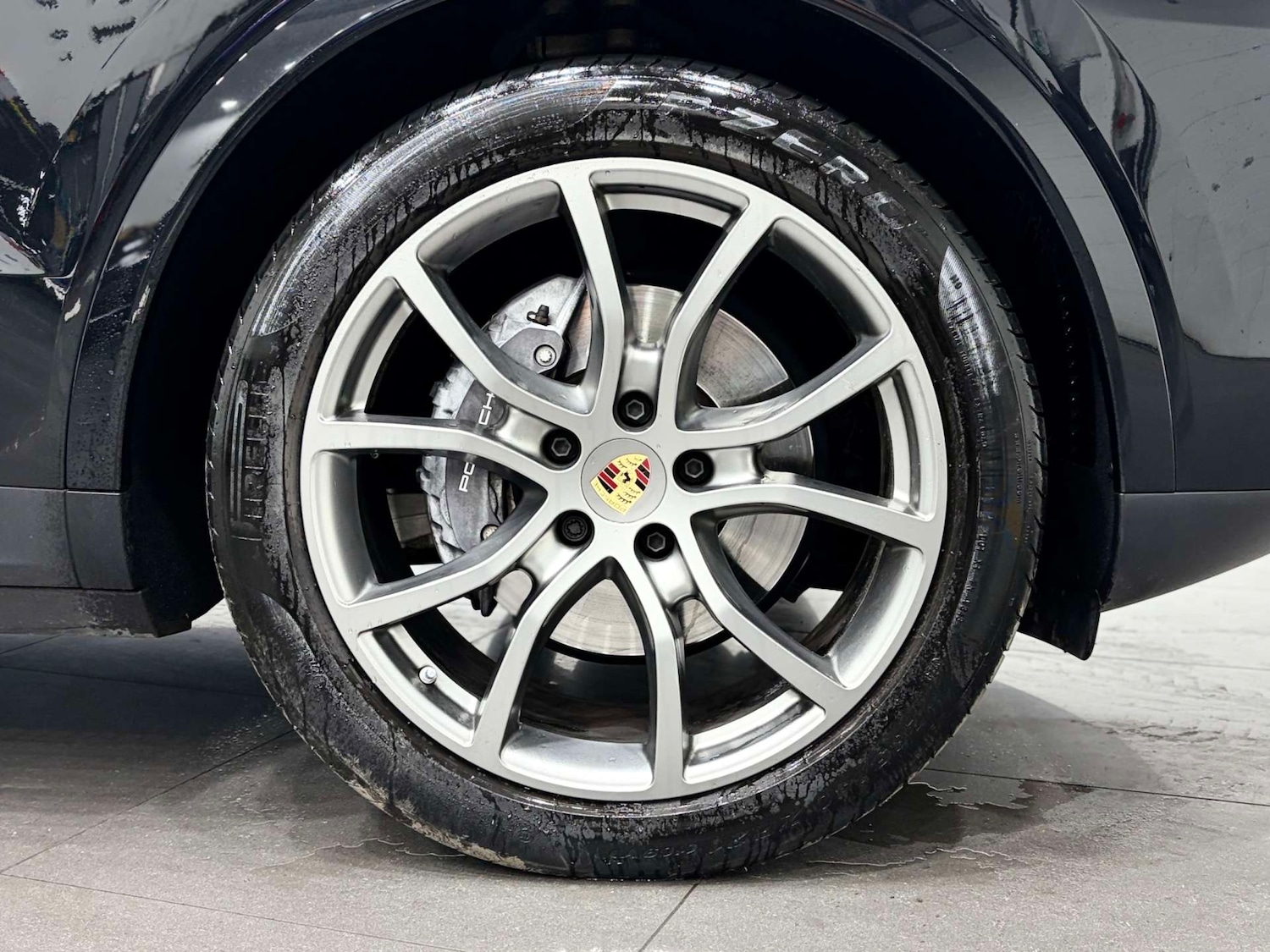 Used Porsche Cayenne 2022 for sale - 77833880: Photo 13