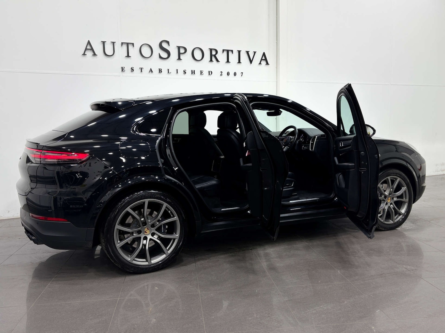 Used Porsche Cayenne 2022 for sale - 77833880: Photo 16