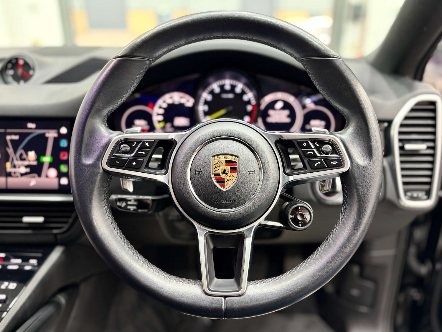 Used Porsche Cayenne 2022 for sale - 77833880: Photo 18