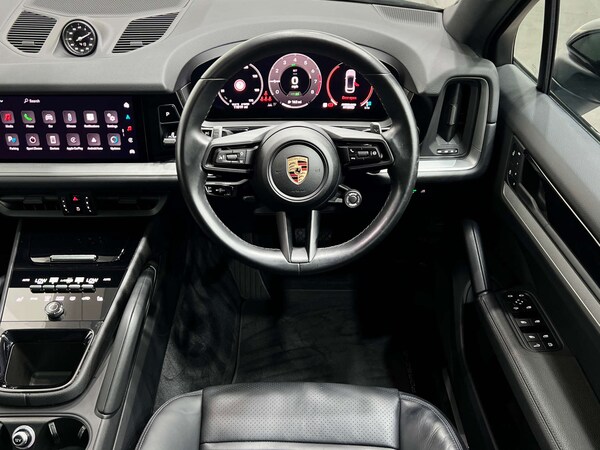 Used Porsche Cayenne 2023 for sale - 76144412: Photo 24