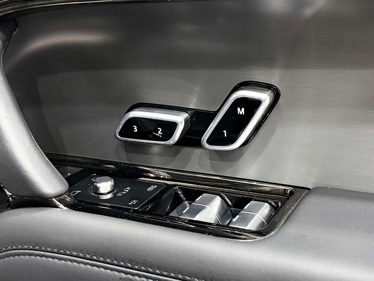 Used Land Rover Range Rover Sport 2024 for sale - 77833908: Photo 32