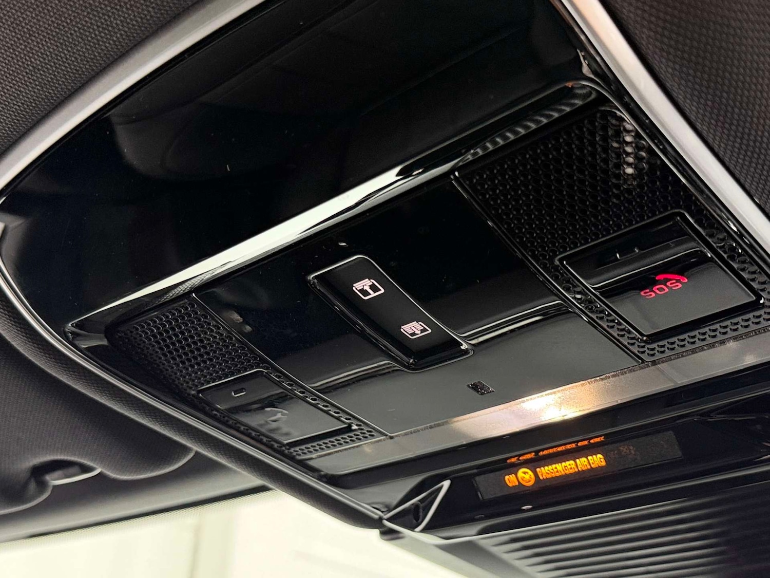 Used Land Rover Range Rover Sport 2024 for sale - 77833908: Photo 36