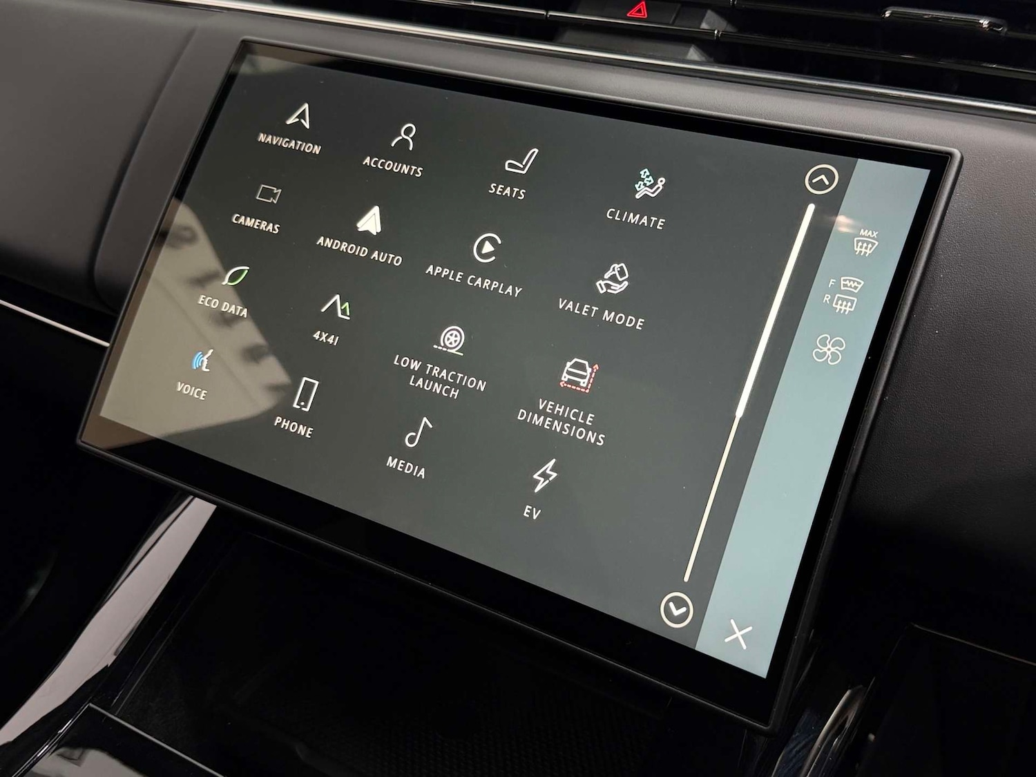 Used Land Rover Range Rover Sport 2024 for sale - 77833908: Photo 48