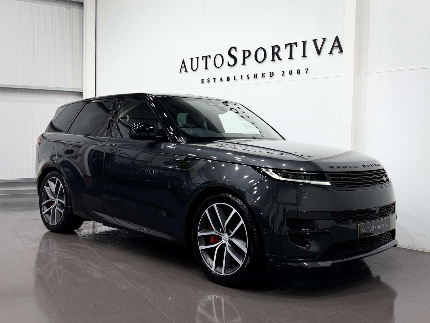 Used Land Rover Range Rover Sport 2024 for sale - 77833908: Photo 8