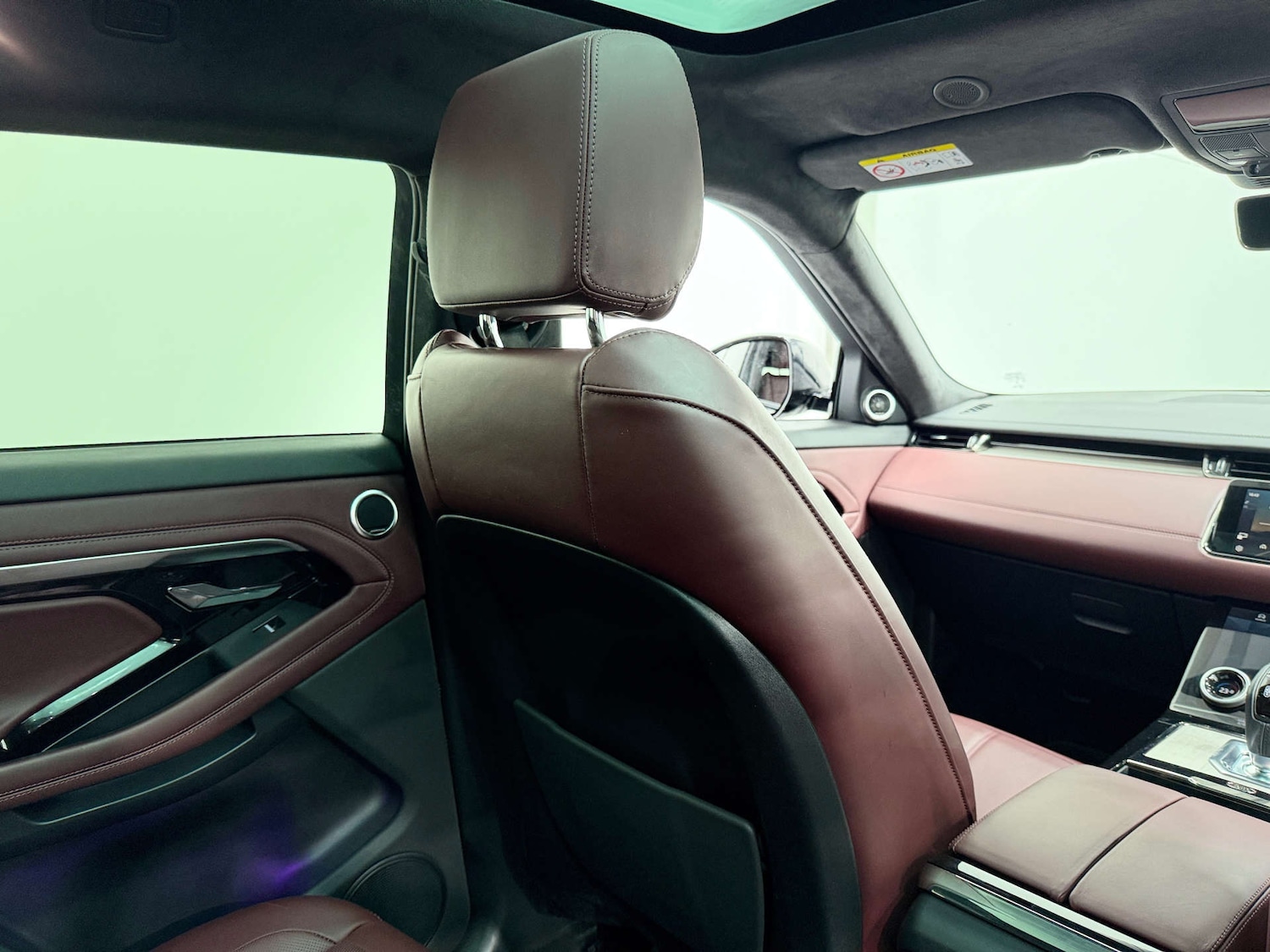 Used Land Rover Range Rover Evoque 2023 for sale - 76737893: Photo 18