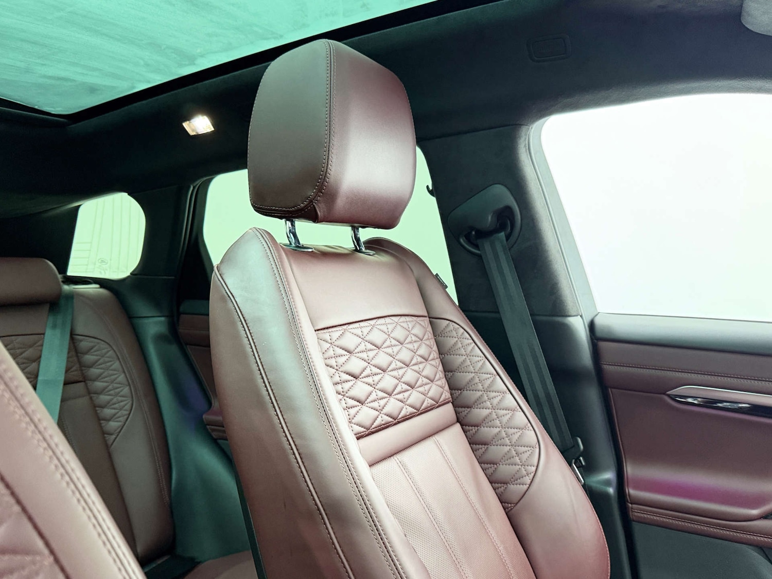 Used Land Rover Range Rover Evoque 2023 for sale - 76737893: Photo 40