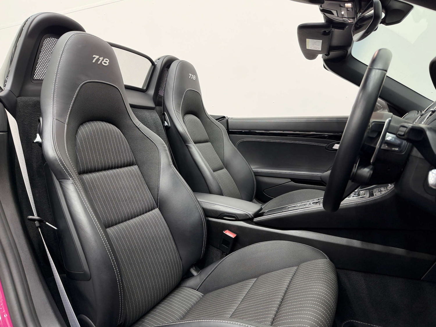 Used Porsche Other 2023 for sale - 77983800: Photo 2