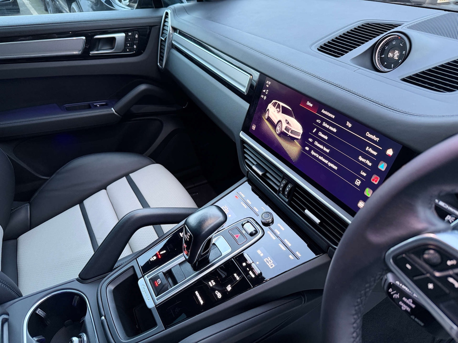 Used Porsche Cayenne 2023 for sale - 77366827: Photo 12