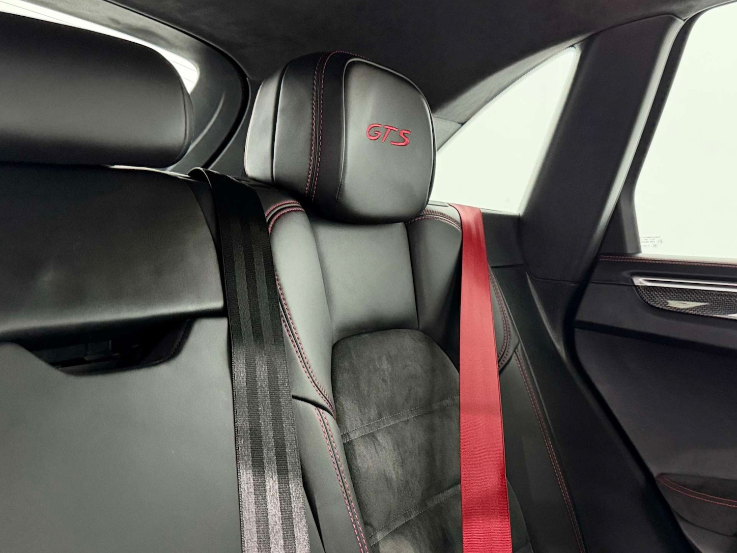 Used Porsche Macan 2020 for sale - 77833888: Photo 17