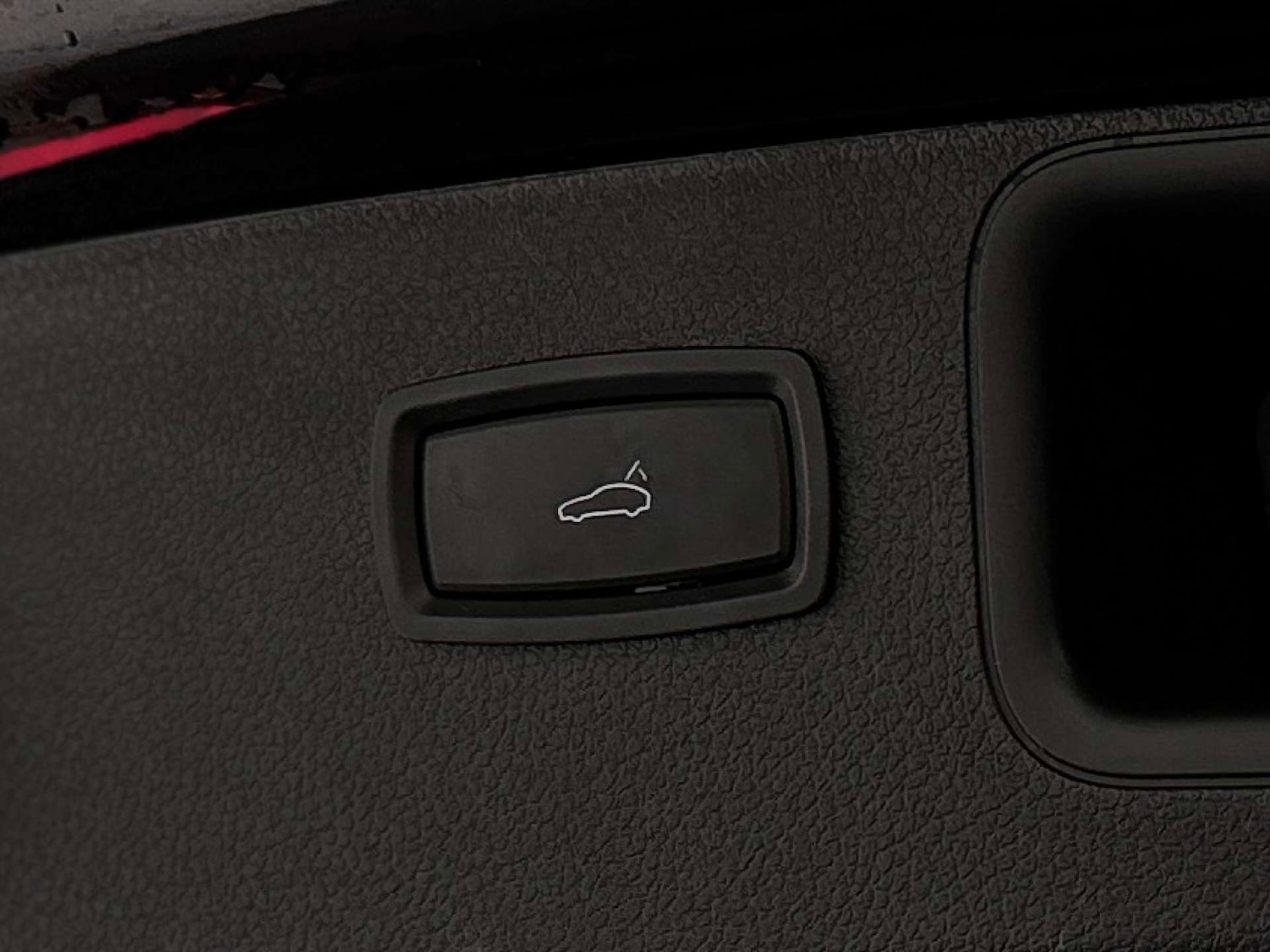 Used Porsche Macan 2020 for sale - 77833888: Photo 33