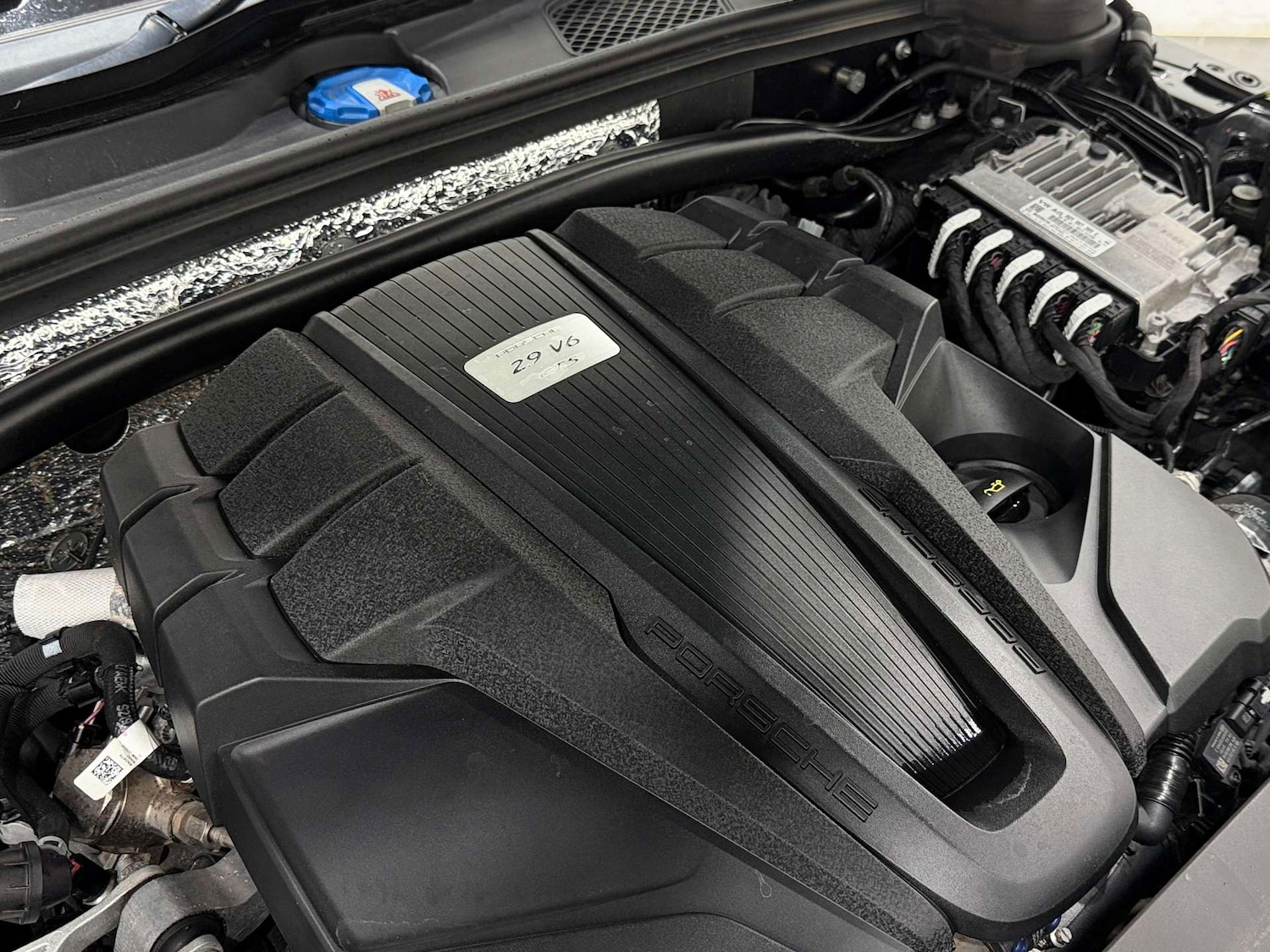 Used Porsche Macan 2020 for sale - 77833888: Photo 36