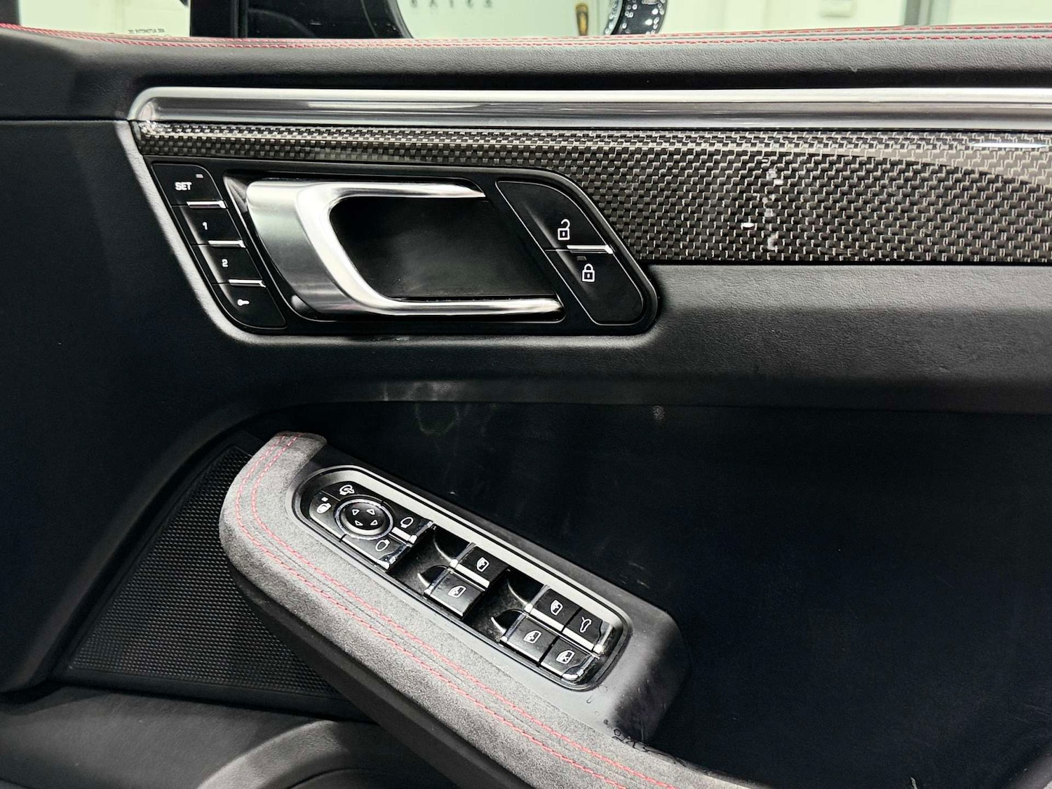 Used Porsche Macan 2020 for sale - 77833888: Photo 41