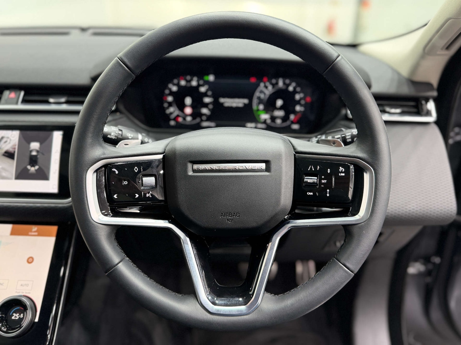 Used Land Rover Range Rover Velar 2022 for sale - 77833866: Photo 17