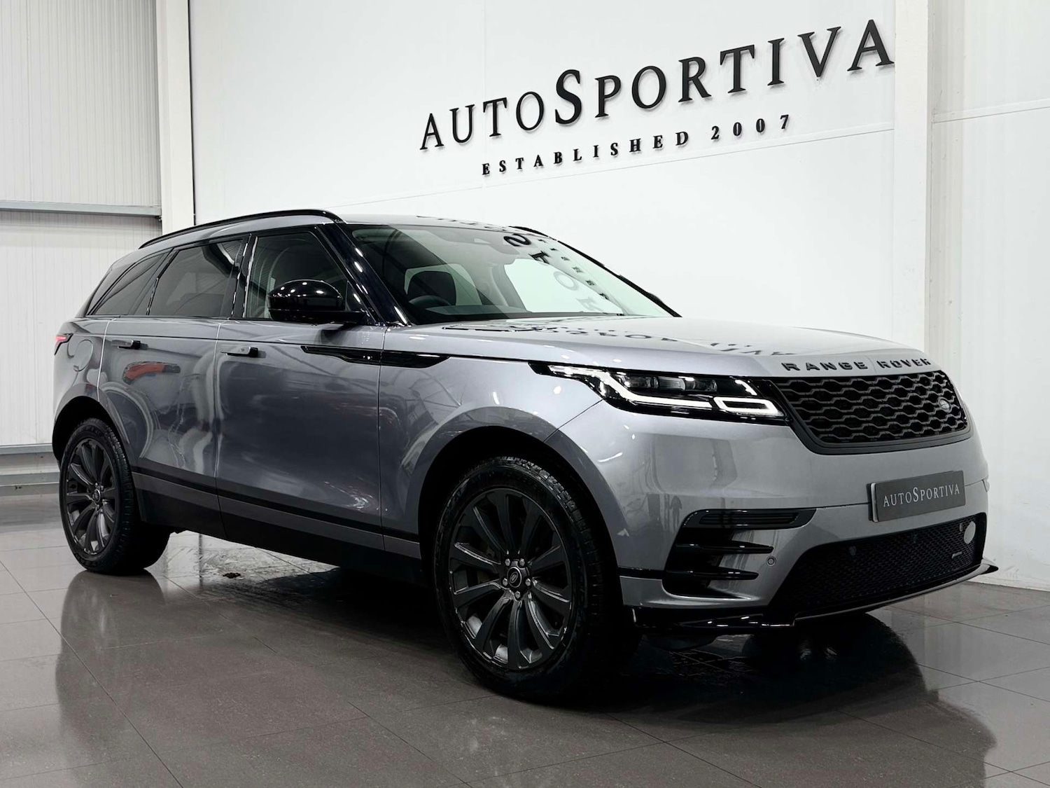 Used Land Rover Range Rover Velar 2022 for sale - 77833866: Photo 8