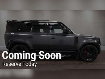 Used Land Rover Defender 2023 for sale - 77609377: Photo