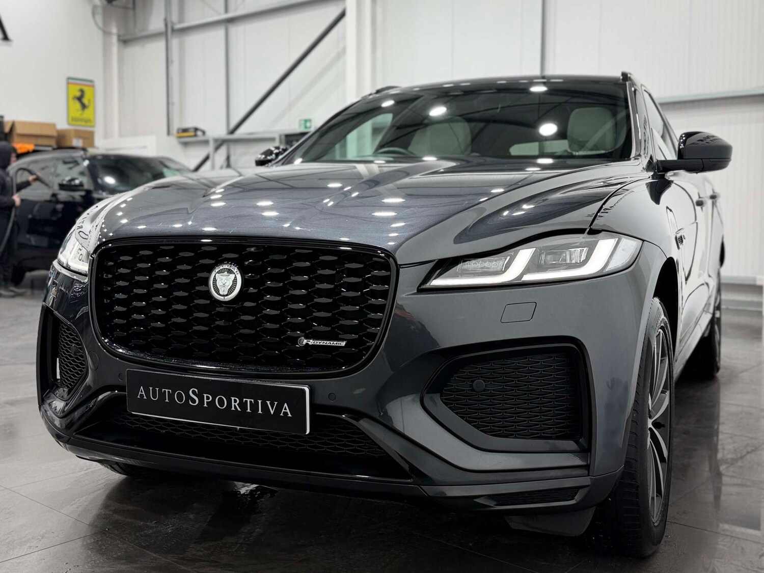 Used Jaguar F-Pace 2023 for sale - 77833864: Photo 12