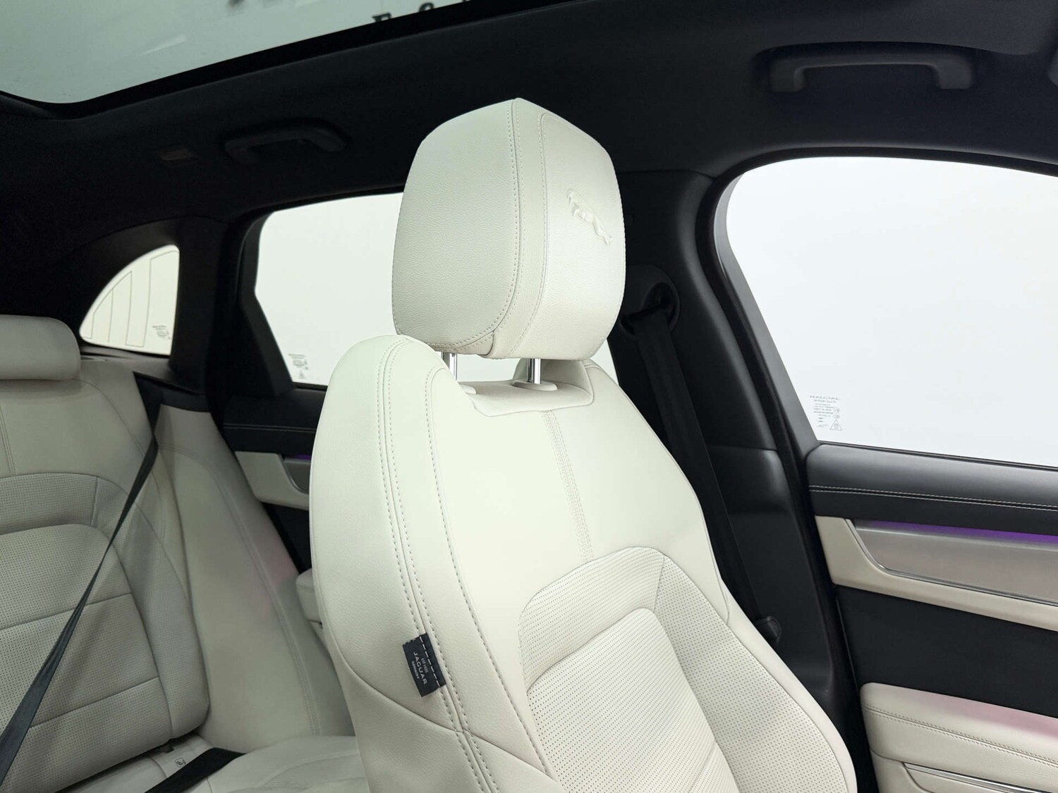 Used Jaguar F-Pace 2023 for sale - 77833864: Photo 42