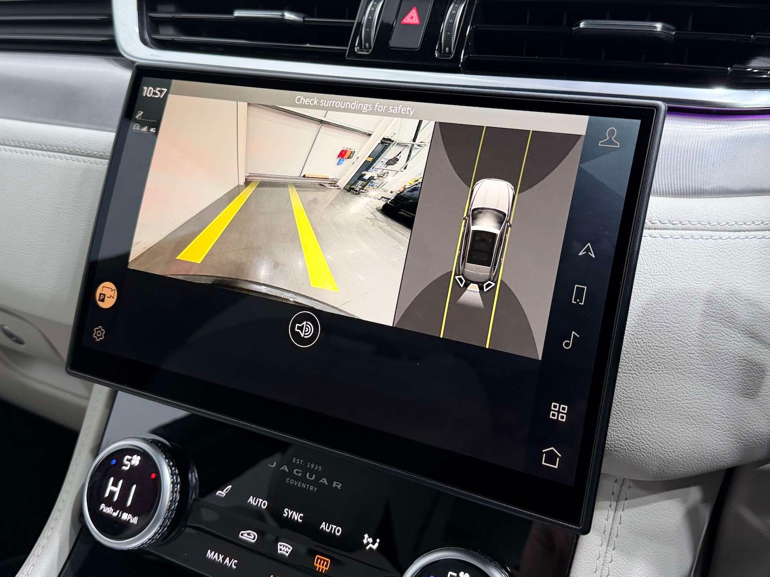 Used Jaguar F-Pace 2023 for sale - 77833864: Photo 46