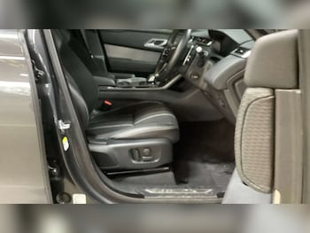 Used Land Rover Range Rover Velar 2021 for sale - 77022479: Photo