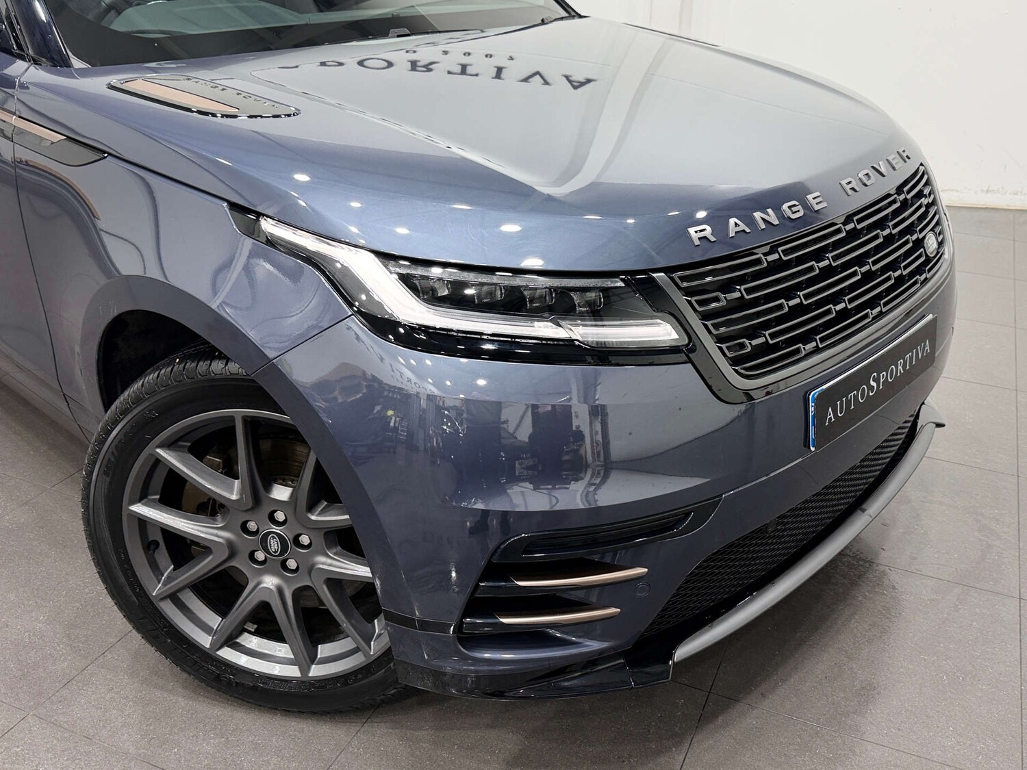 Used Land Rover Range Rover Velar 2023 for sale - 77211853: Photo 32