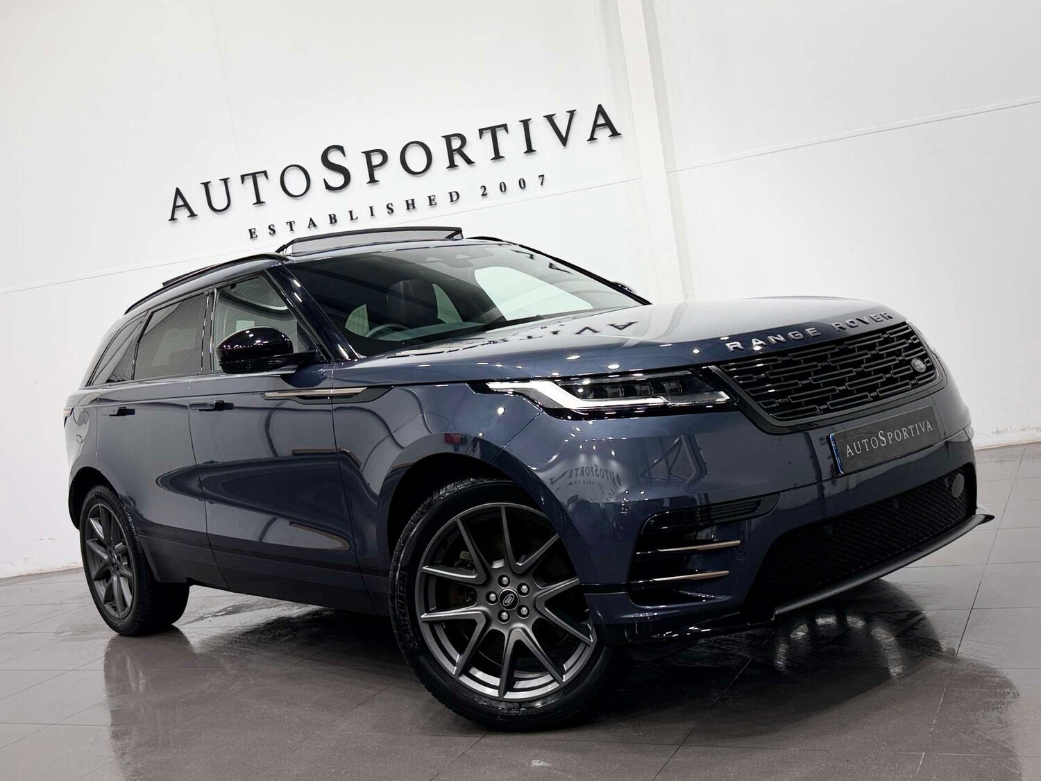 Used Land Rover Range Rover Velar 2023 for sale - 77211853: Photo 52