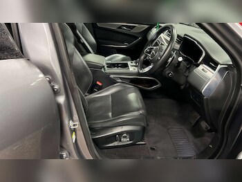 Used Jaguar F-Pace 2021 for sale - 77535141: Photo