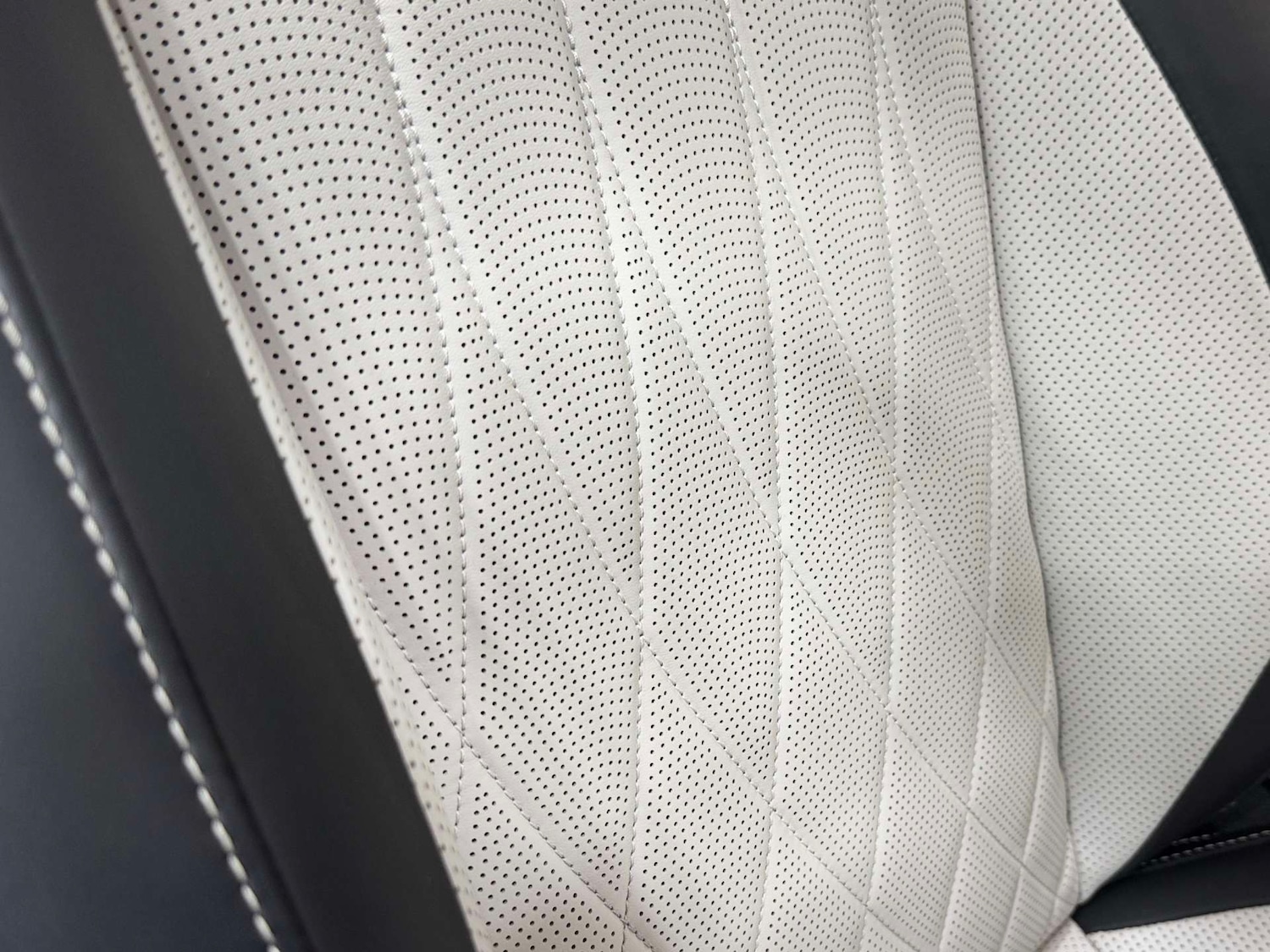 Used Mercedes-Benz G Class 2025 for sale - 77833941: Photo 48