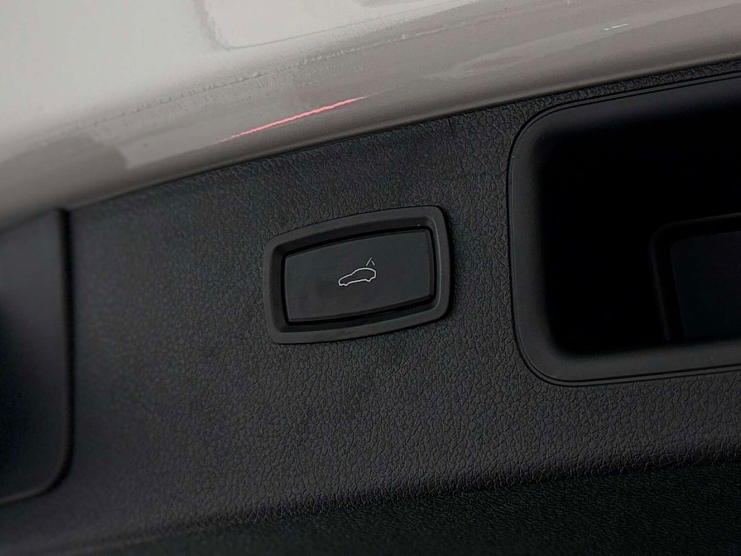 Used Porsche Macan 2022 for sale - 76910573: Photo 30