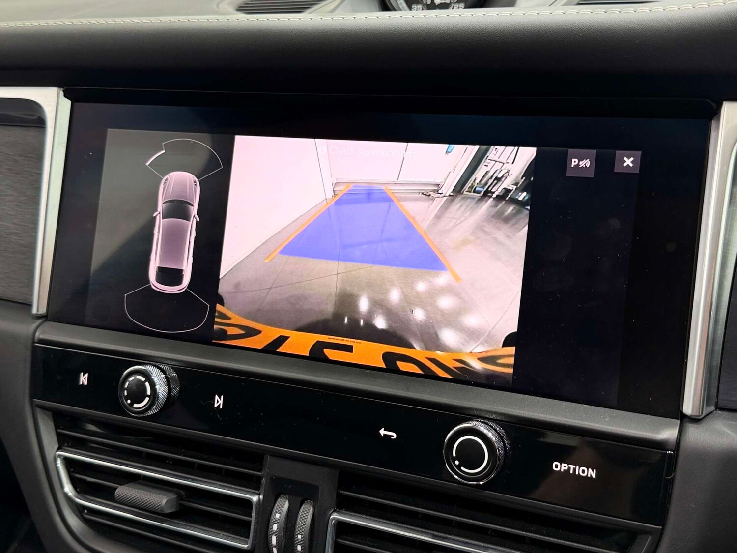 Used Porsche Macan 2022 for sale - 76910573: Photo 49