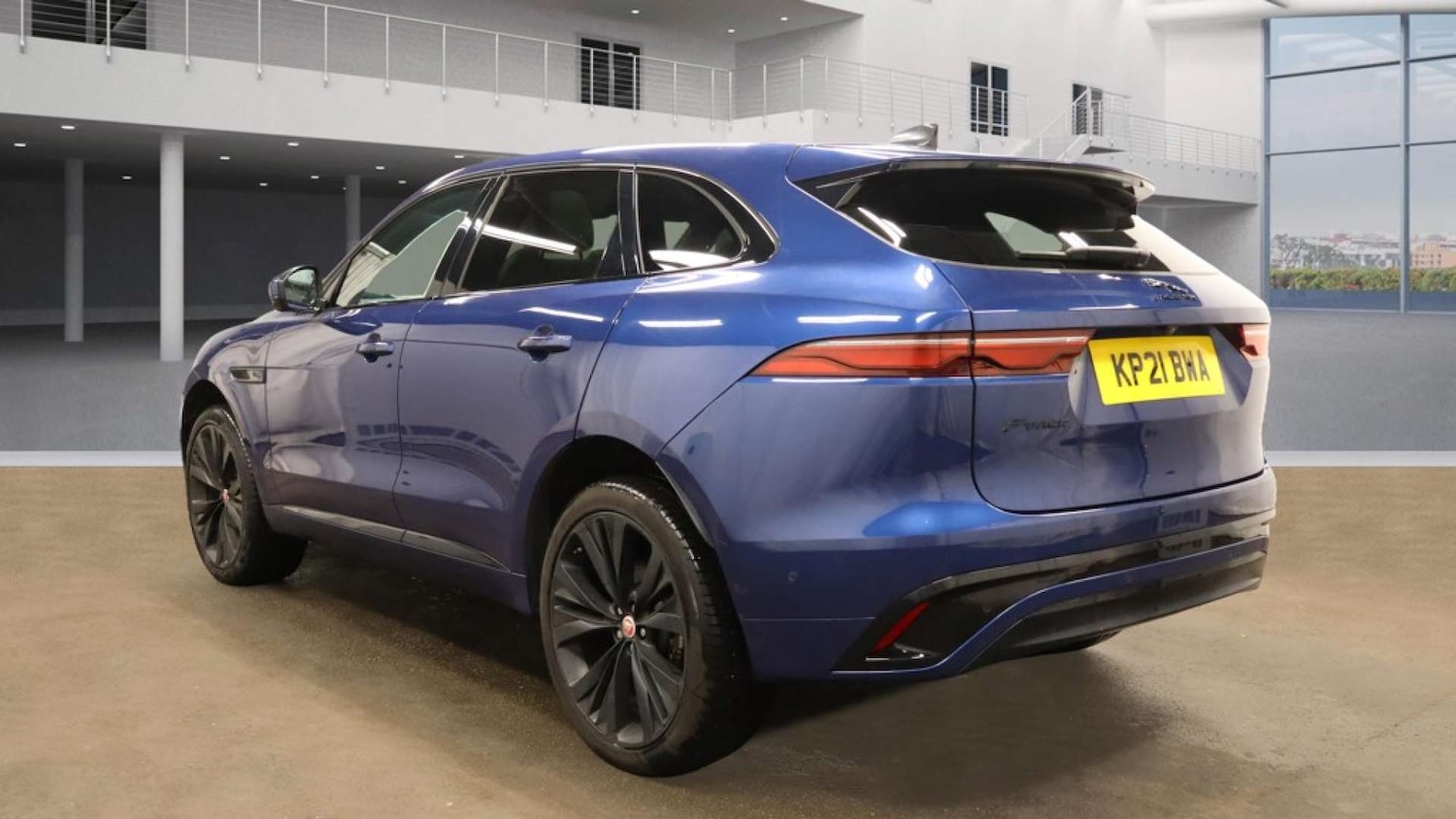 Used Jaguar F-Pace 2021 for sale - 76429385: Photo 3