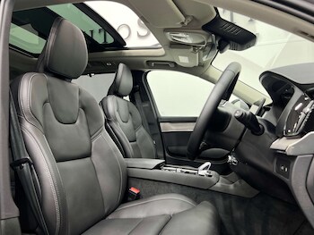 Used Volvo XC90 2025 for sale - 76830065: Photo