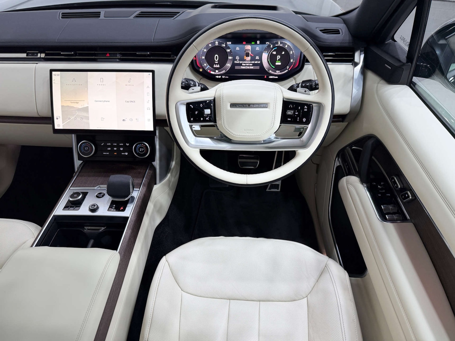 Used Land Rover Range Rover 2023 for sale - 77833929: Photo 24